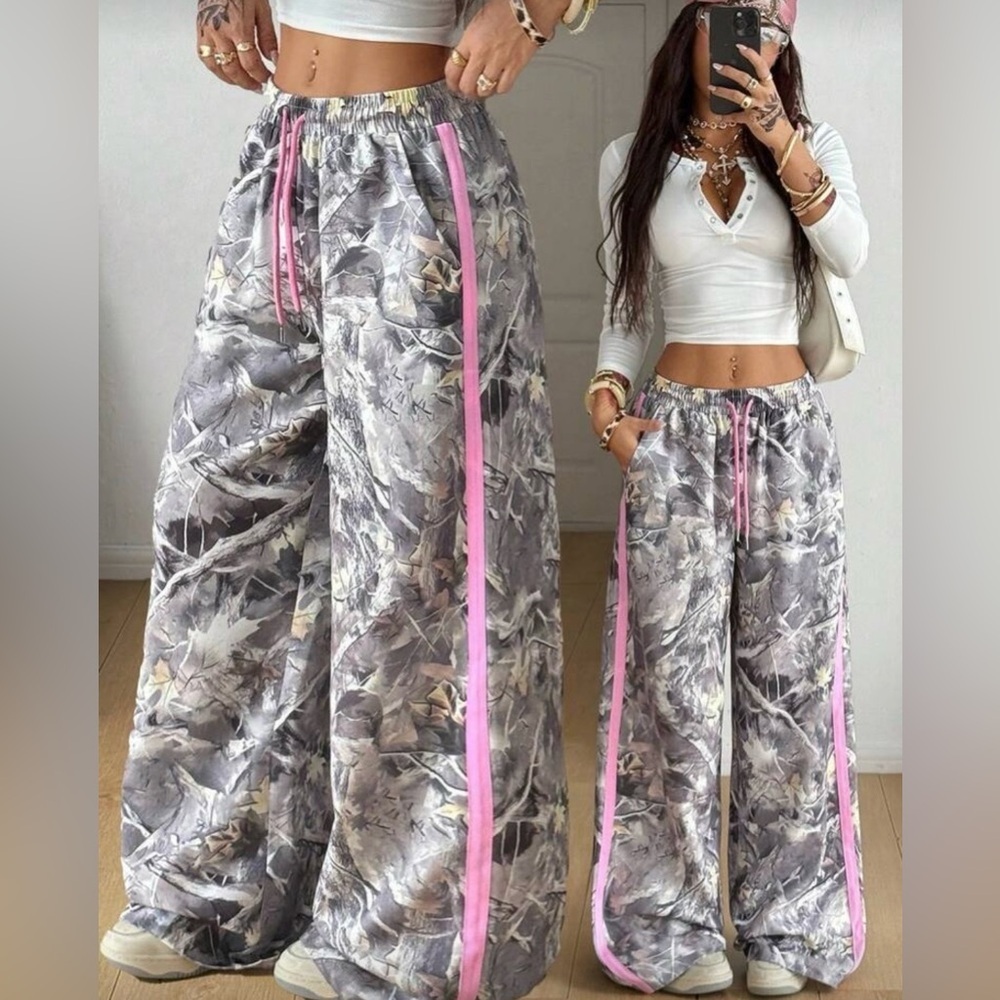 Women's Gray Camouflage Pants with Pink Accents